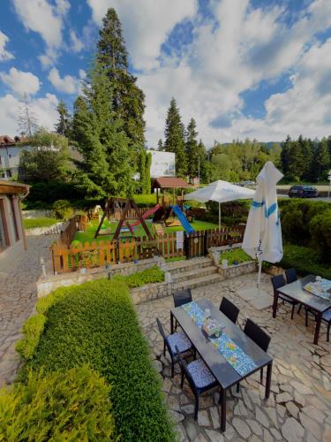 놀이터, Hotel Iceberg Borovets in 보로베츠