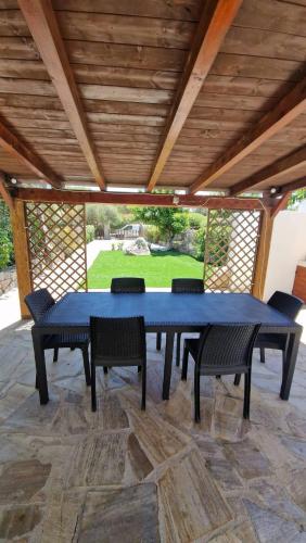 Casa Menhir