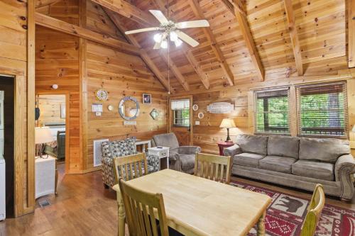 Bean Pot Cabin cabin - image 2
