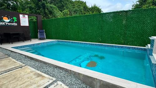 Petit Paradis Villas Soliel Couchant in Corinth