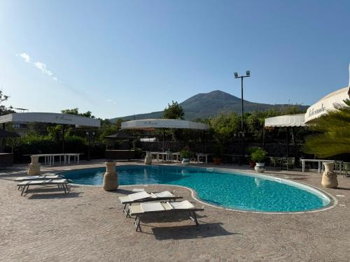 Hotel il Rosone – Trecase, CO