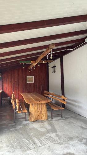 Létesítmények, Casa Curcubeu in Ceahlau