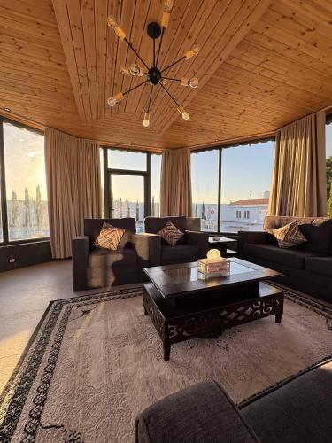 Reef Farm and Chalet in Al-Himmah Al-Ordonyah