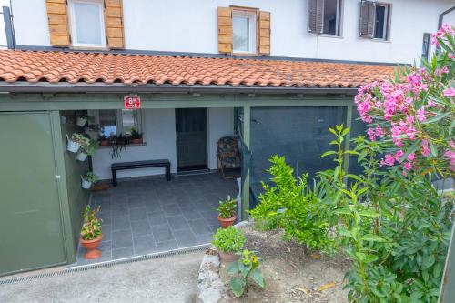 APARTMA BrdonKA in Vipolže