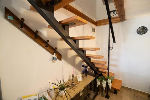 APARTMA BrdonKA in Vipolže