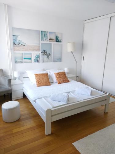 High White Apartments