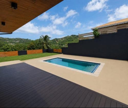 Villa Rosewood Luxury 4BR Villa Private Pool in เมาท์ปาร์นัสซุส