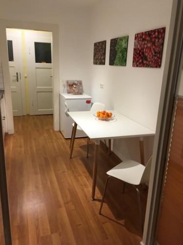Apartment with Terrace image 5
