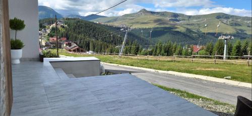 Apkārtne, Cabana Bogdan Rânca (Cabana Bogdan Ranca) in Ranca - Novaci