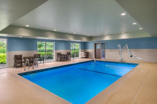 Úszómedence, Holiday Inn Express & Suites Salem North-Keizer By IHG in Salem (Oregon)