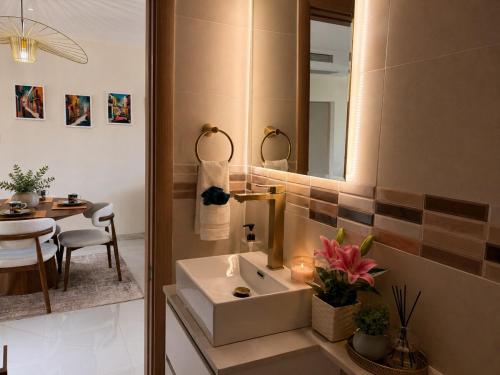 Ocho Rios Private Beach 2 Pools 2 Suites 3 Balconies in 플랜테이션 빌리지