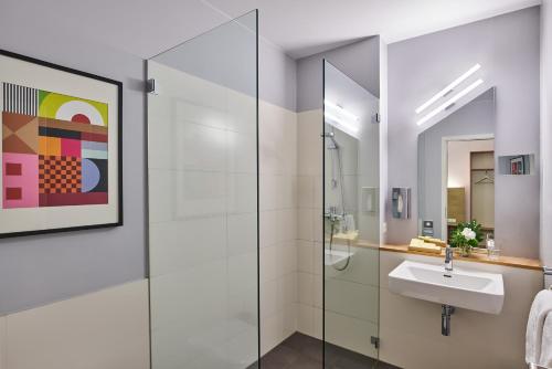 Hotel 38 - main image