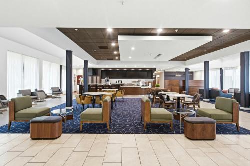 Courtyard by Marriott Columbus, Колумбус