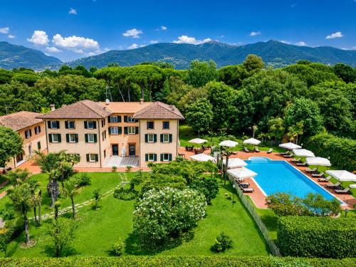 Hotel Cavalieri Del Mare in Marina di Massa