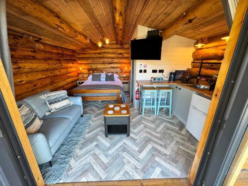 SeaSalt Cabin in Great Cowden