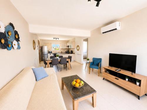 Narcissos 'Nissi Beach' Apartment E9 - image 5