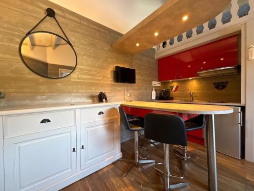 Cozy studio Beuil, chambre mezzanine