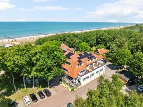 Hotel Haus am Meer ruhig gelegen 50m zum Ostseestrand in Graal-Müritz, Deutschland
