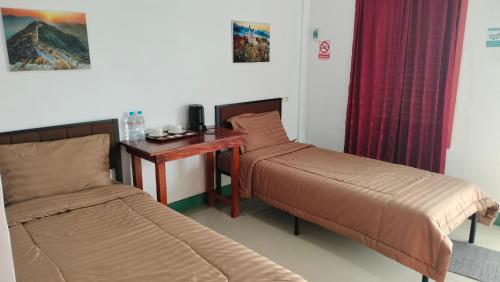 Tanah merah guest house in 싱카왕
