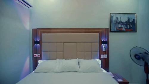 Riverleaf Hotels and Suites in Asaba