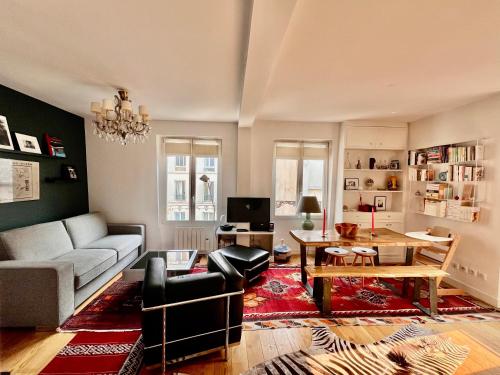 Elegant family flat near Sacré Coeur in Montmartre