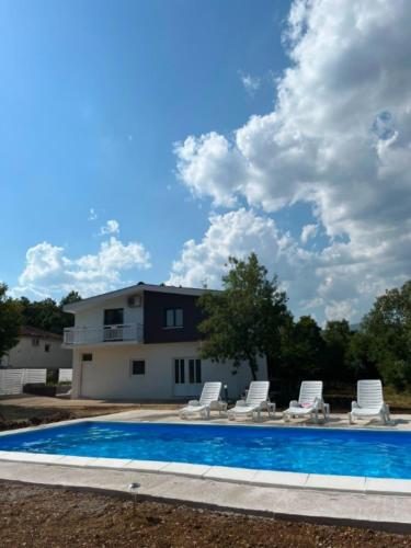 Marić Vacation Home - Location saisonnière - Glavinove Kuće