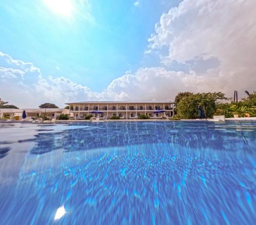 Camera doppia, vista sulla piscina