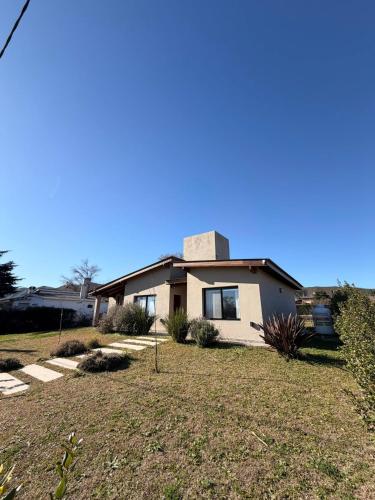Casa con pileta en las sierras - Naturaleza y relax