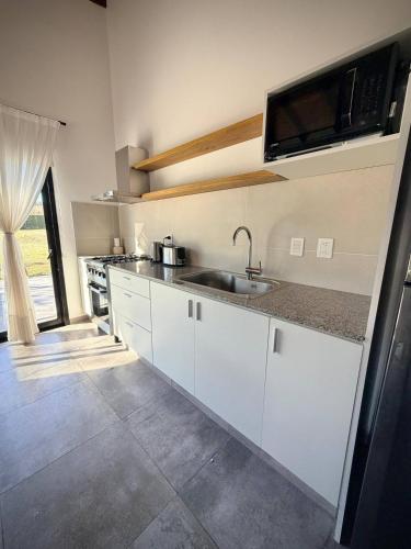köök, Casa con pileta en las sierras - Naturaleza y relax in El Torreón