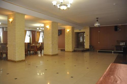Avtoport Restorant Hotel Complex - image 12