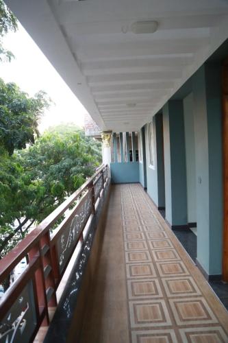 JP Residency, near to Isha, Adhiyogi & Karunya near Velliangiri mäed