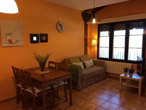 Létesítmények, La Senda Del Duraton in Sebulcor