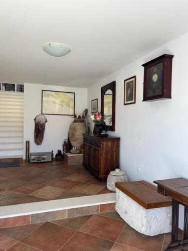 Villa Olea Maris - Pool, Olive Garden and Sea View in Trpanj