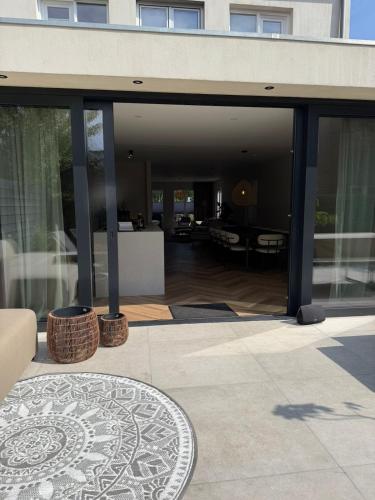 陽台/露台, Urban villa, Garden, Private parking in 北韋克-賓能