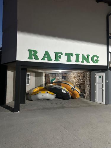 Rafting & Hostel in Konjic