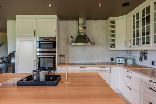 Dapur, Stort hus med jaquzzi in Geilo