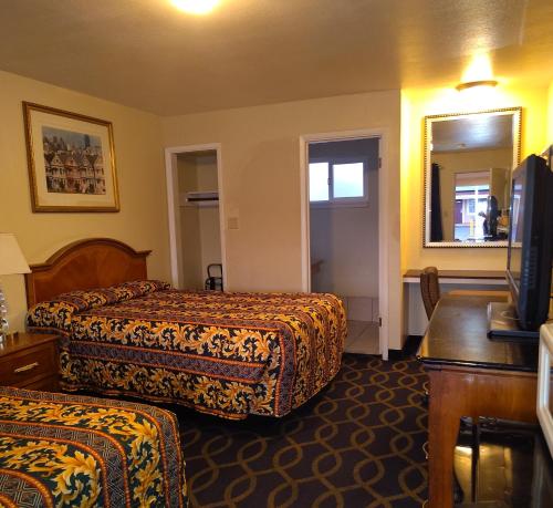 2 double beds