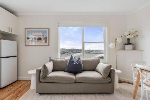 Golden Sands - The Best of Bondi on Your Doorstep in Tamarama