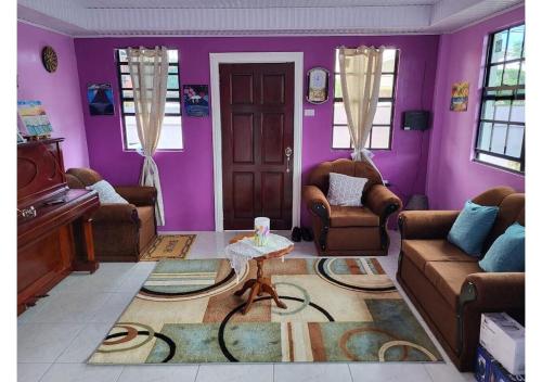 D'Aguiar Park Home - image 4