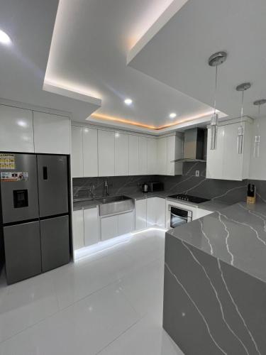 Deluxe two 2 bedroom in พริออรี