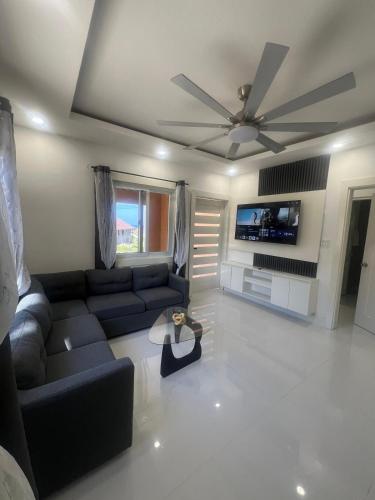 Deluxe two 2 bedroom in พริออรี