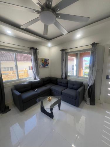 Deluxe two 2 bedroom in พริออรี