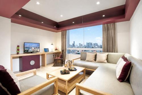 The Quarter Hualamphong by UHG in China Town