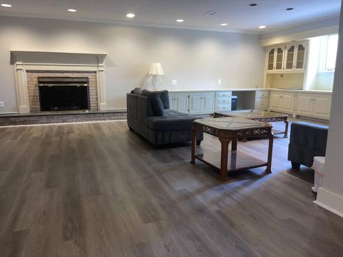 Prime Bethesda Location Easy Access to DC MTR in Bethesda