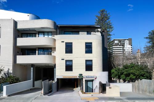 Exterior view, The Park OASIS Burwood near Angelo's on the Bay