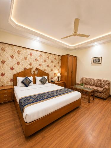 Hotel Kochar International - 1 Minute From Gaffar Market Karol Bagh New Delhi – Delhi, NY