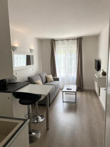 Studio cosy 5min Disneyland Paris - Location saisonnière - Bussy-Saint-Georges