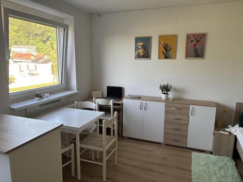 Studio with free parking and Easy Access to Ljubljana in Medno
