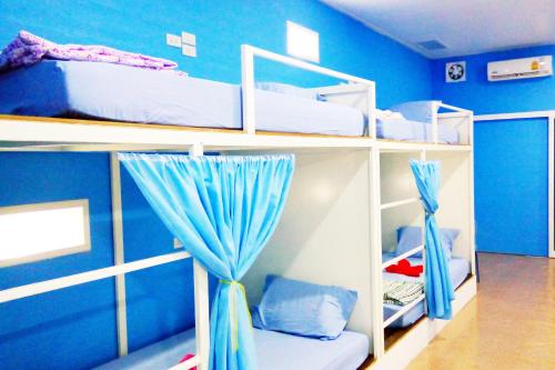 Koh Mook Hostel in Trang