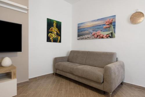 Freedom house Palermo